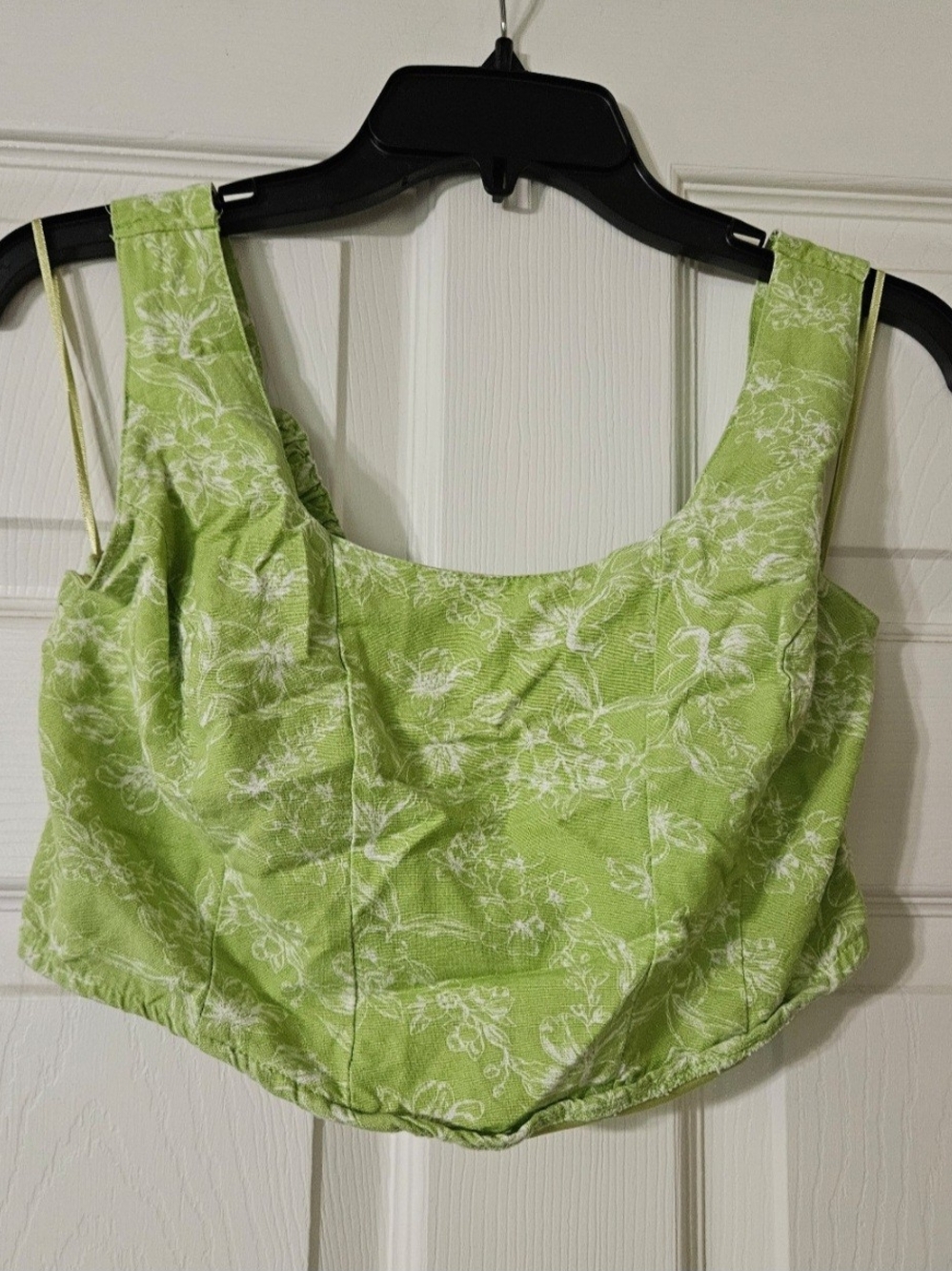 Light Green Floral Square-Neck Crop Top - Women's Crop Tank
